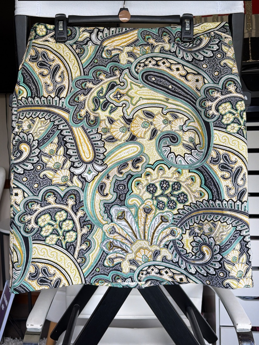 Van Heusen studio paisley skirt
